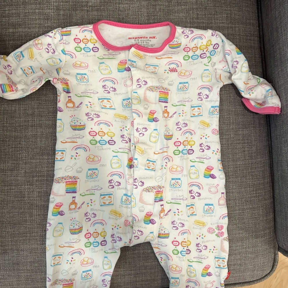 Magnetic me 6-9 month